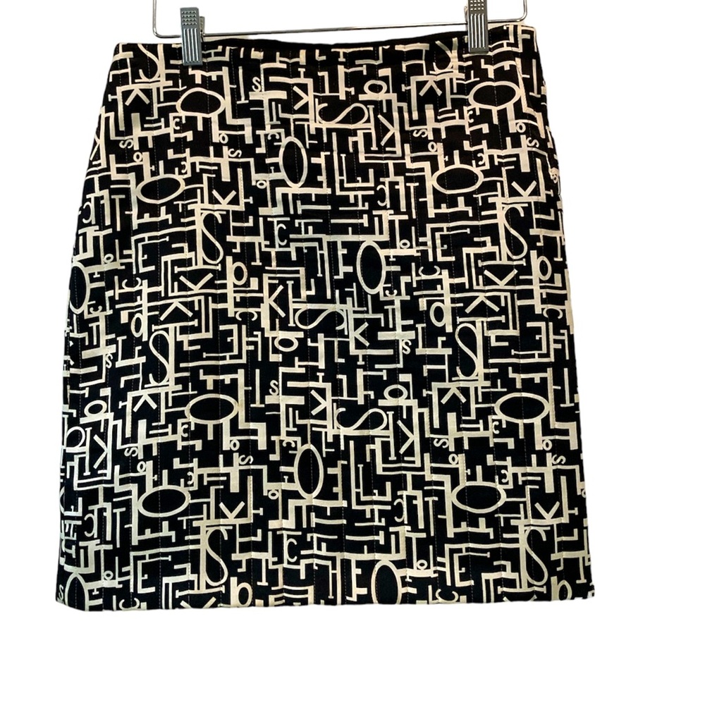 Poleci 100% Silk Mini Pencil Skirt Geometric Quilted Classic Black White Size 2